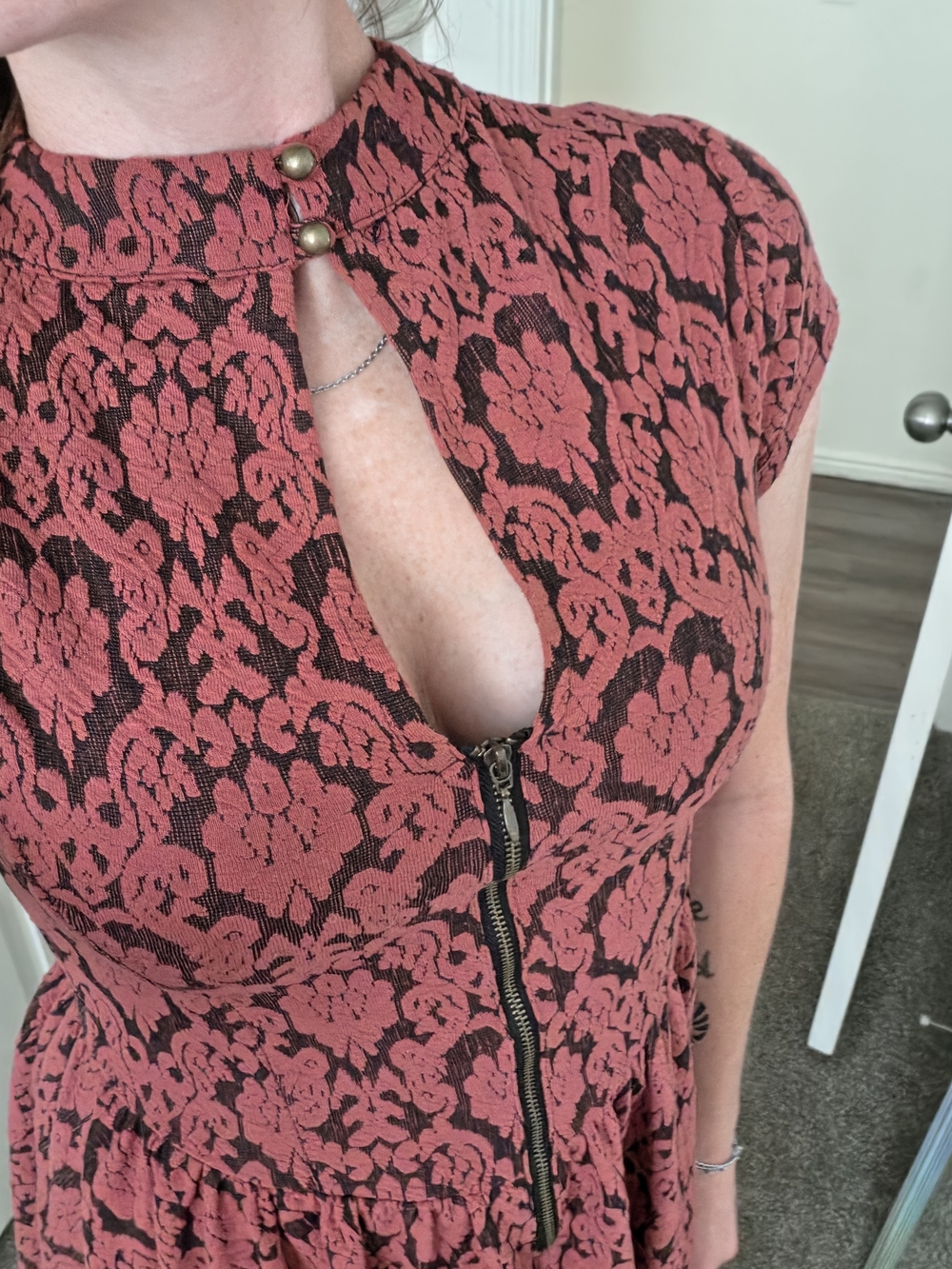 Xhilaration Rose Floral Jacquard Midi Dress with Front Zip